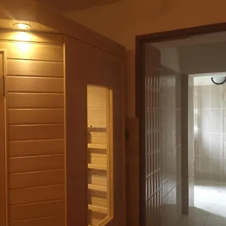 Gasthof Uniqhotel Vojkovice Nad Ohri 3*