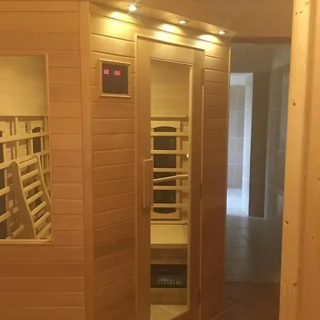 Gasthof Uniqhotel Vojkovice Nad Ohri