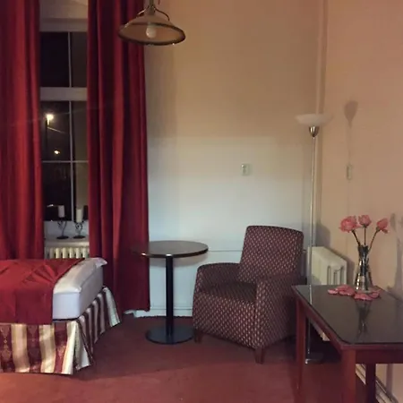 Uniqhotel Vojkovice Nad Ohri Gasthof Chodov (Karlovy Vary)